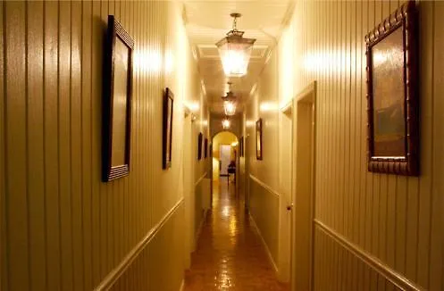 Grenadine House Hotel Kingstown